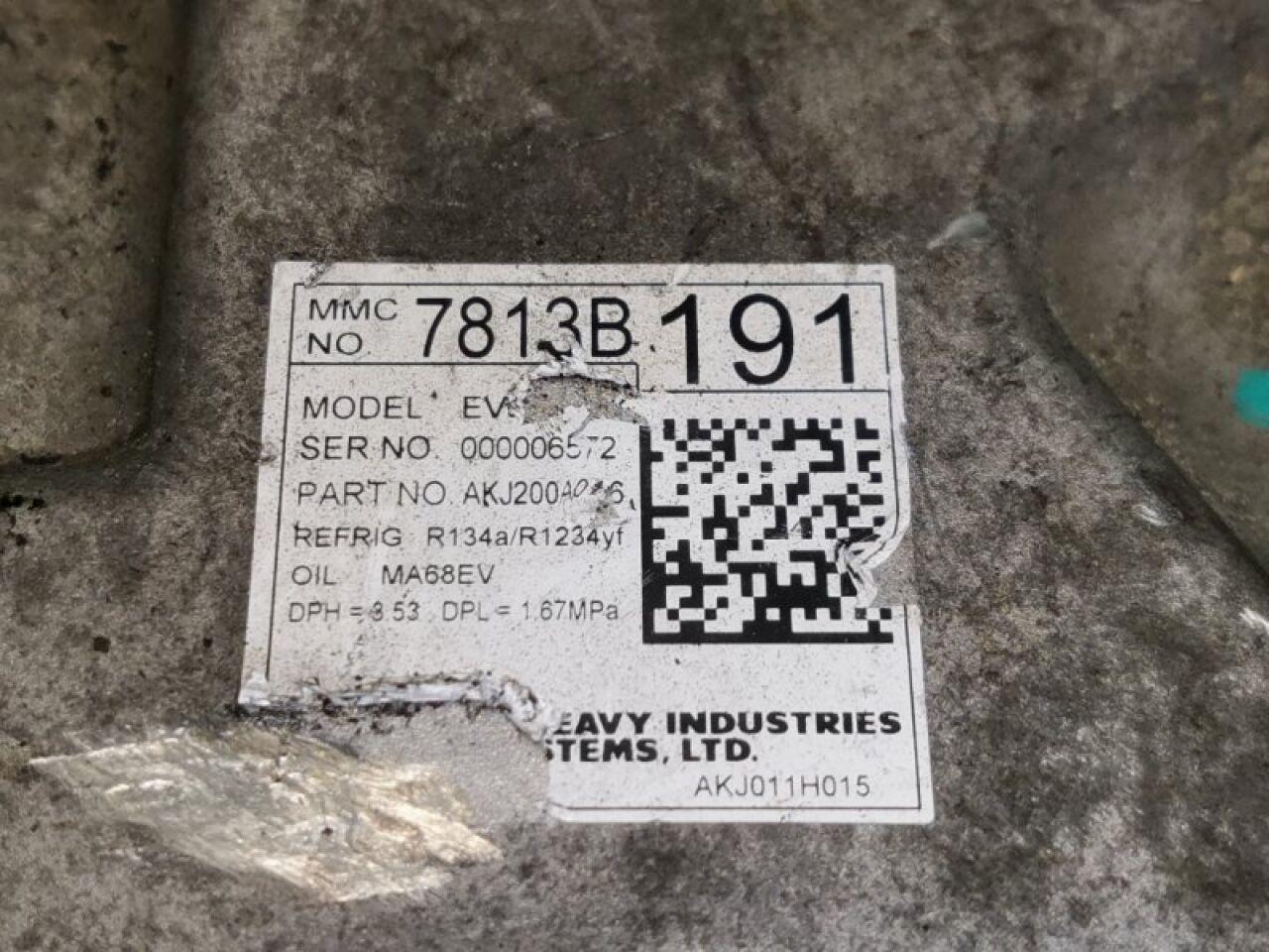 Компрессор кондиционера MITSUBISHI I-MIEV HA3W Y4F1 7813B191 3 ракурс