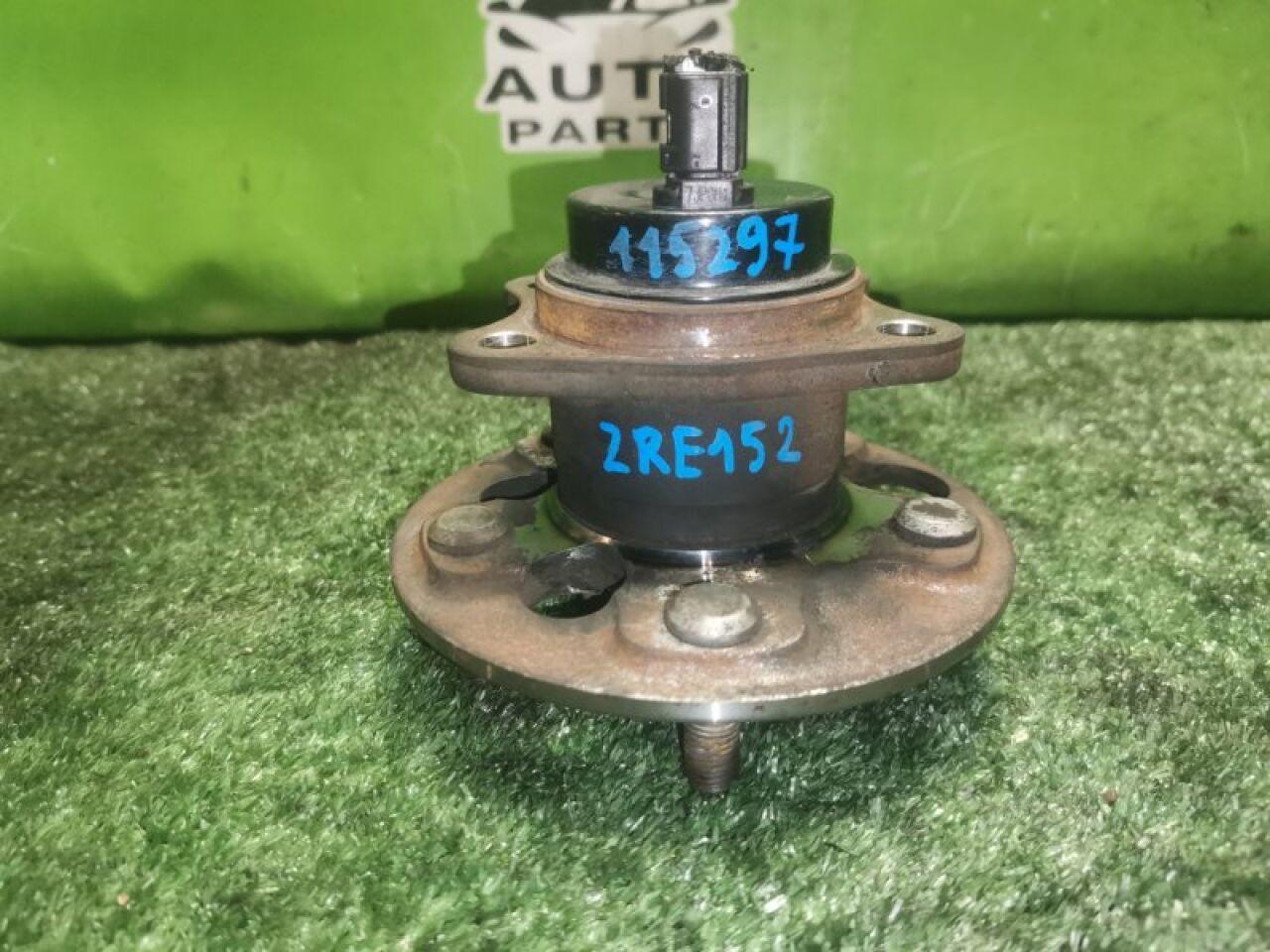 Ступица левая задняя TOYOTA COROLLA RUMION ZRE152 2ZRFE 2 ракурс