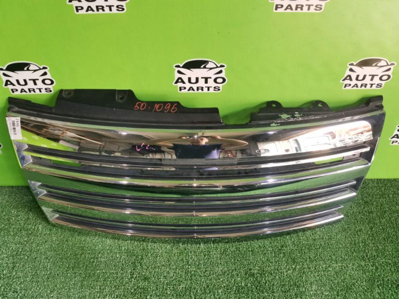 Решетка радиатора передняя NISSAN ELGRAND E51 VQ35DE 4 ракурс