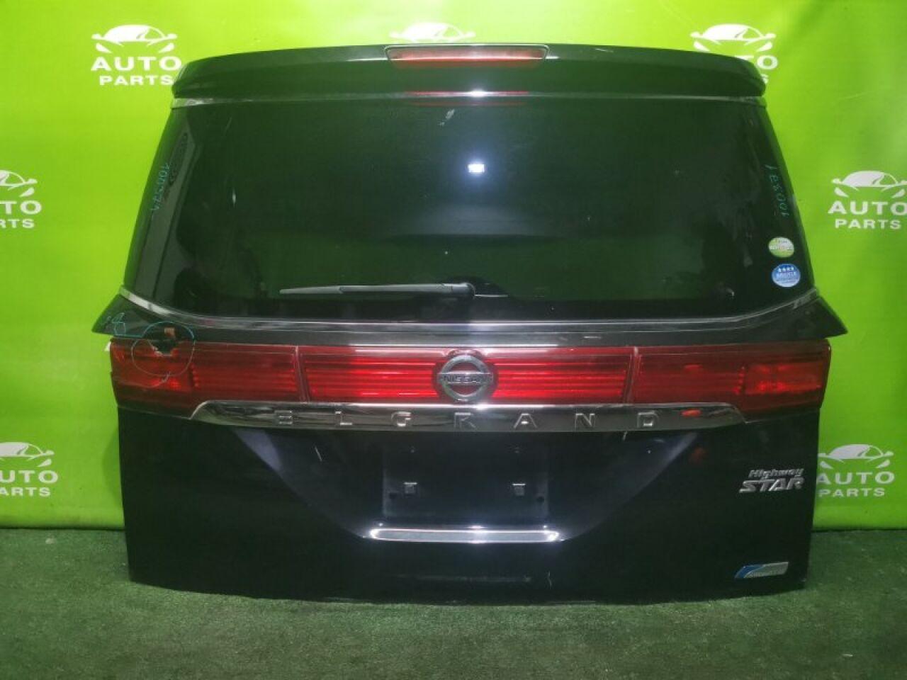 Дверь 5-я задняя NISSAN ELGRAND TE52 QR25DE 1 ракурс