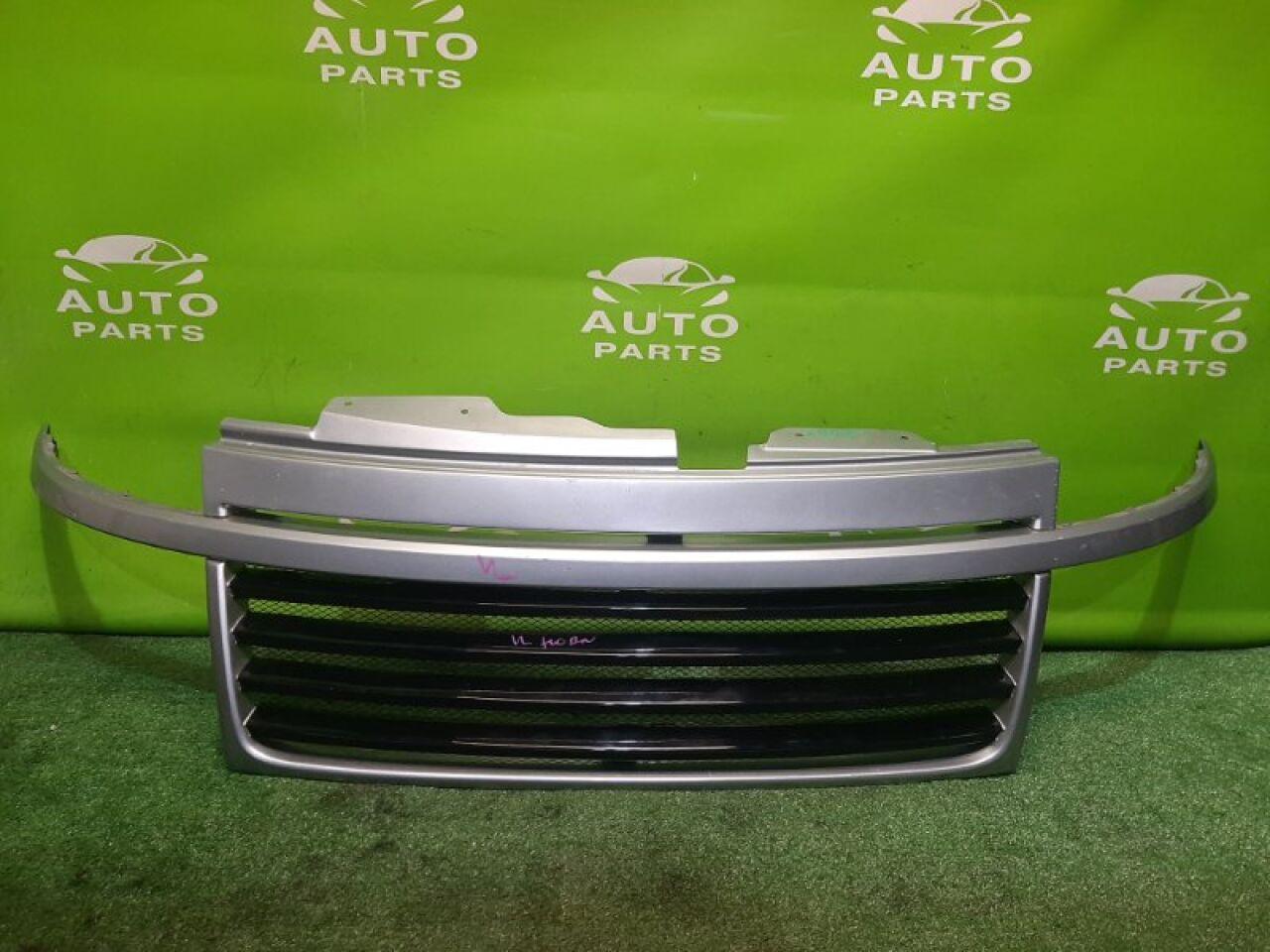 Решетка радиатора NISSAN ELGRAND E51 VQ35DE 1 ракурс