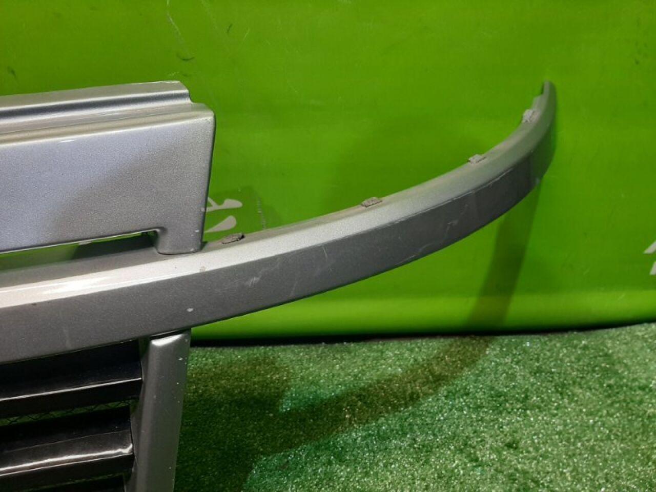 Решетка радиатора NISSAN ELGRAND E51 VQ35DE 4 ракурс