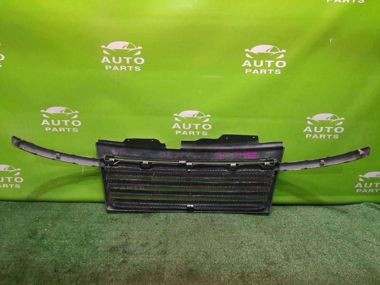 Решетка радиатора NISSAN ELGRAND E51 VQ35DE 5 ракурс