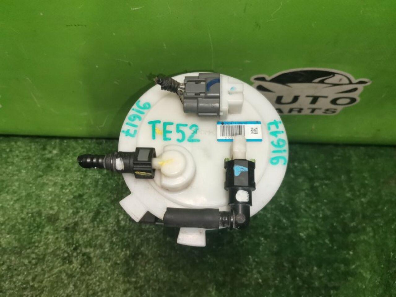 Топливный насос NISSAN ELGRAND TE52 QR25DE 2 ракурс Топливный насос NISSAN ELGRAND TE52 QR25DE 2 ракурс