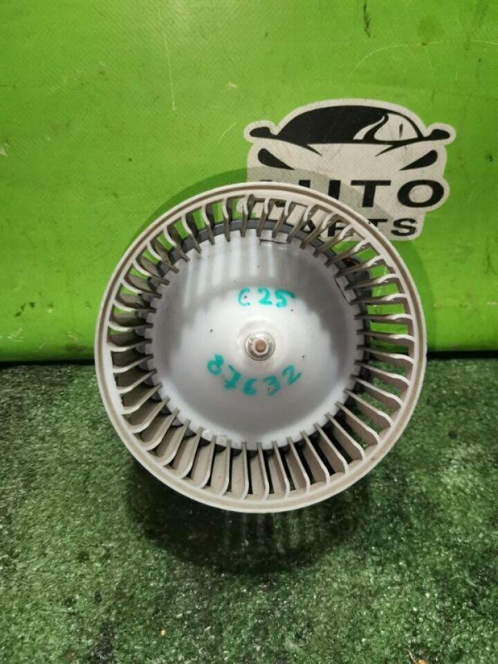 Мотор печки передний NISSAN DUALIS KNJ10 MR20DE 3 ракурс