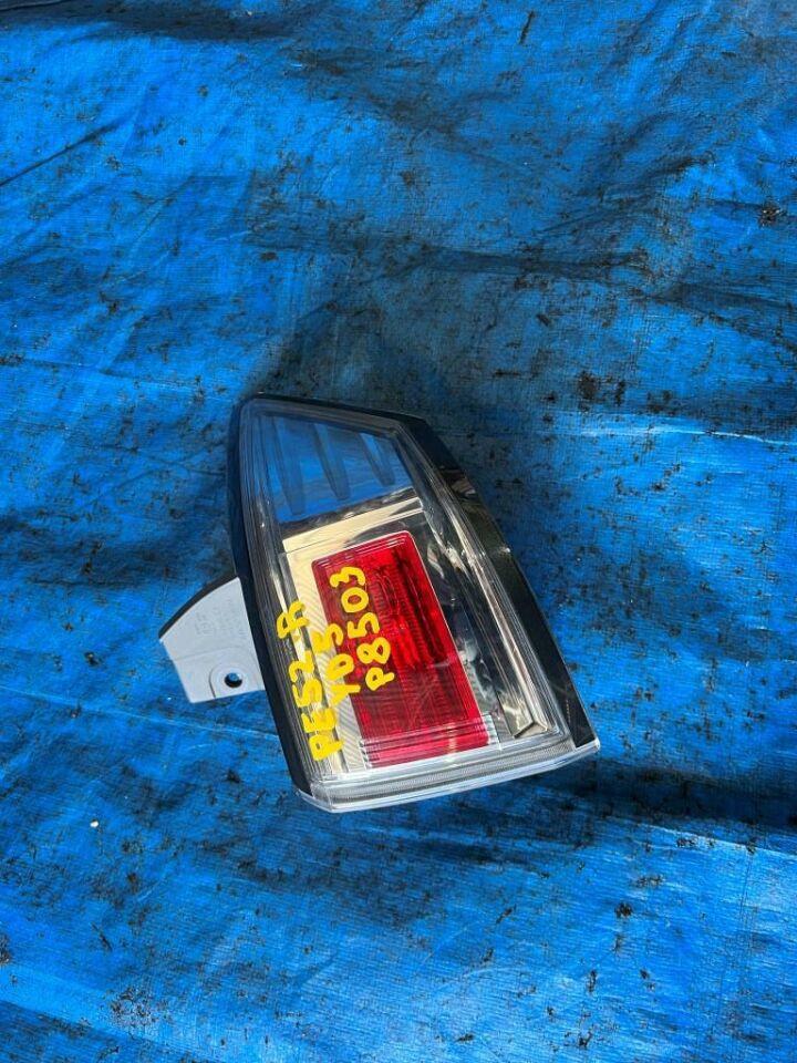 Стоп-сигнал правый NISSAN ELGRAND PE52 P8503 1 ракурс