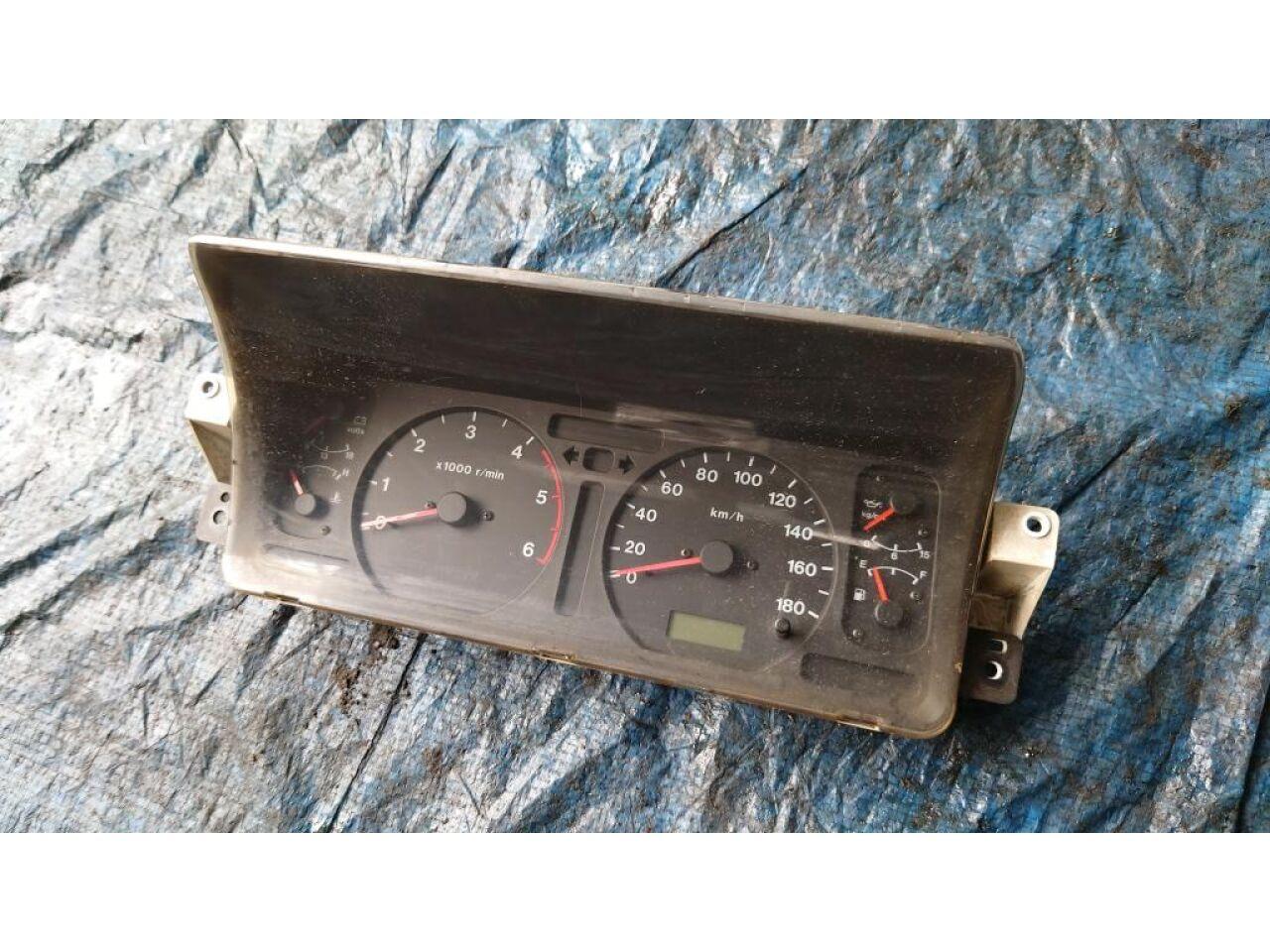 Спидометр  ISUZU BIGHORN UBS73W 4JX1 ,8971683490 1 ракурс