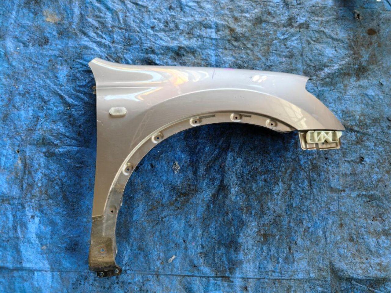 Крыло правое переднее NISSAN DUALIS NJ10 1 ракурс
