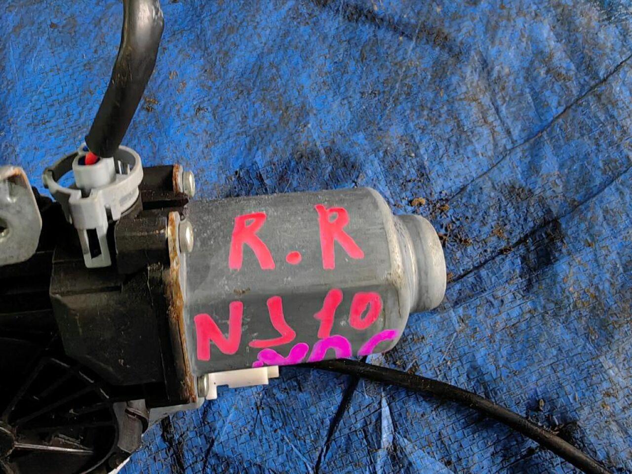 Стеклоподъемник правый задний NISSAN DUALIS NJ10 402052 4 ракурс