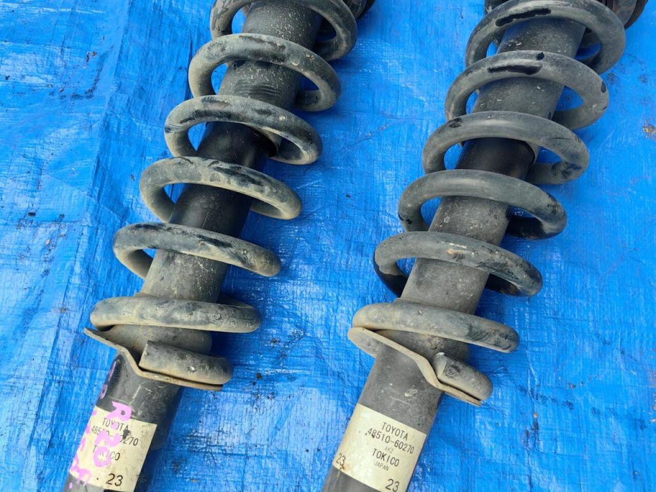 Стойка передняя TOYOTA PRADO TRJ150 2TRFE PARA 48510-60270 3 ракурс Стойка передняя TOYOTA PRADO TRJ150 2TRFE PARA 48510-60270 3 ракурс
