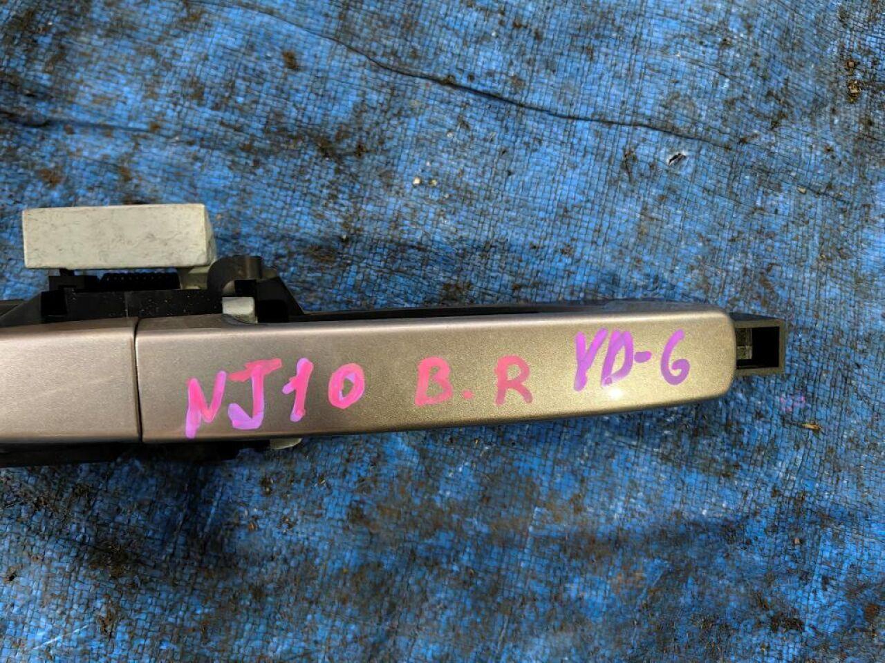 Ручка двери правая задняя NISSAN DUALIS NJ10 80610EB300 4 ракурс