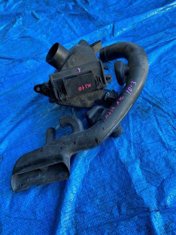 Корпус воздушного фильтра NISSAN DUALIS NJ10 MR20 226807S000 1 ракурс