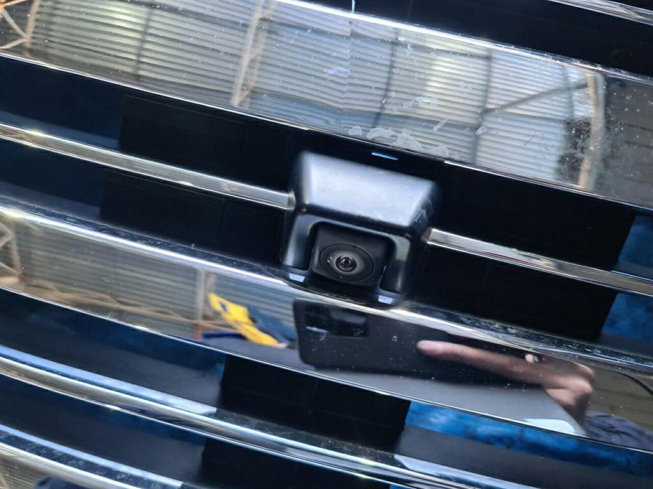 Решетка радиатора NISSAN ELGRAND PE52 RIDER   623101A52A 4 ракурс