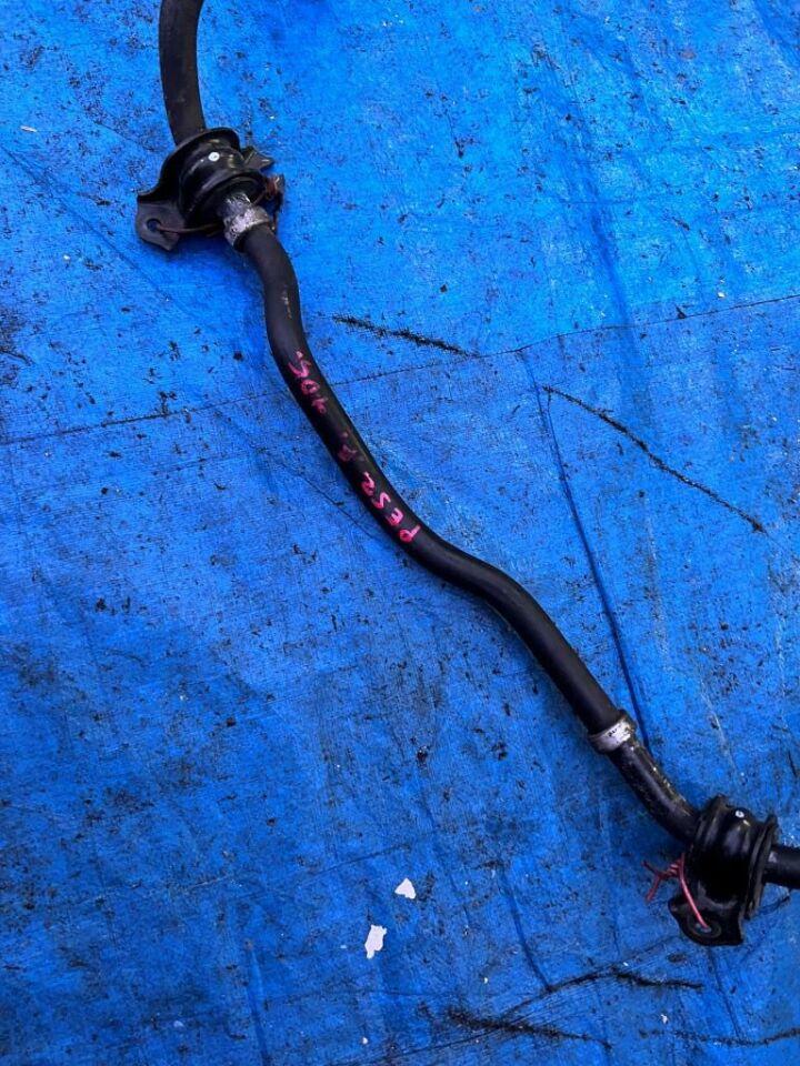 Стабилизатор передний NISSAN ELGRAND PE52 VQ35DE 2 ракурс