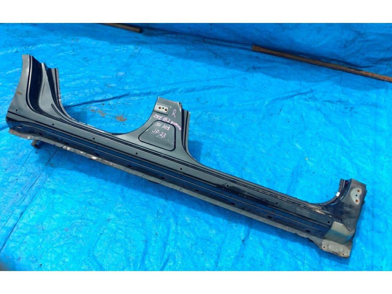 Порог правый TOYOTA COROLLA RUMION ZRE152 1 ракурс
