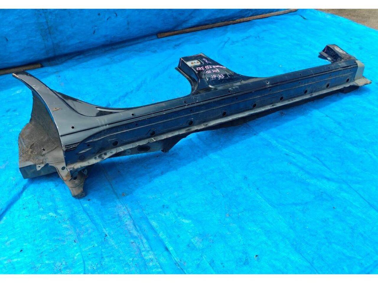 Порог правый TOYOTA COROLLA RUMION ZRE152 3 ракурс