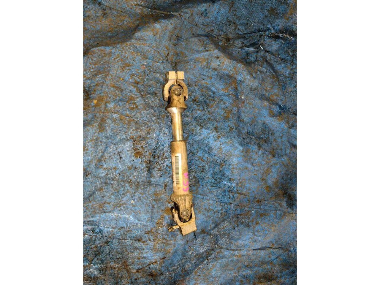 Рулевой карданчик BMW X6 FG44 N63B44A 6793784 1 ракурс