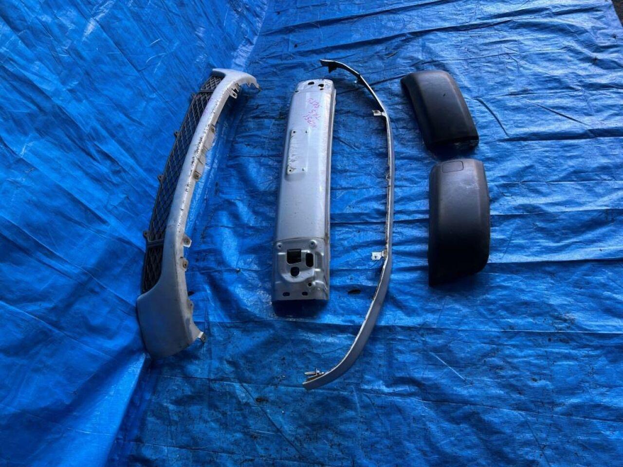 Бампер передний TOYOTA PROBOX NCP51 SET 5 3 ракурс