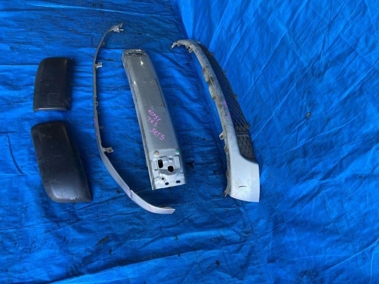Бампер передний TOYOTA PROBOX NCP51 SET 5 4 ракурс