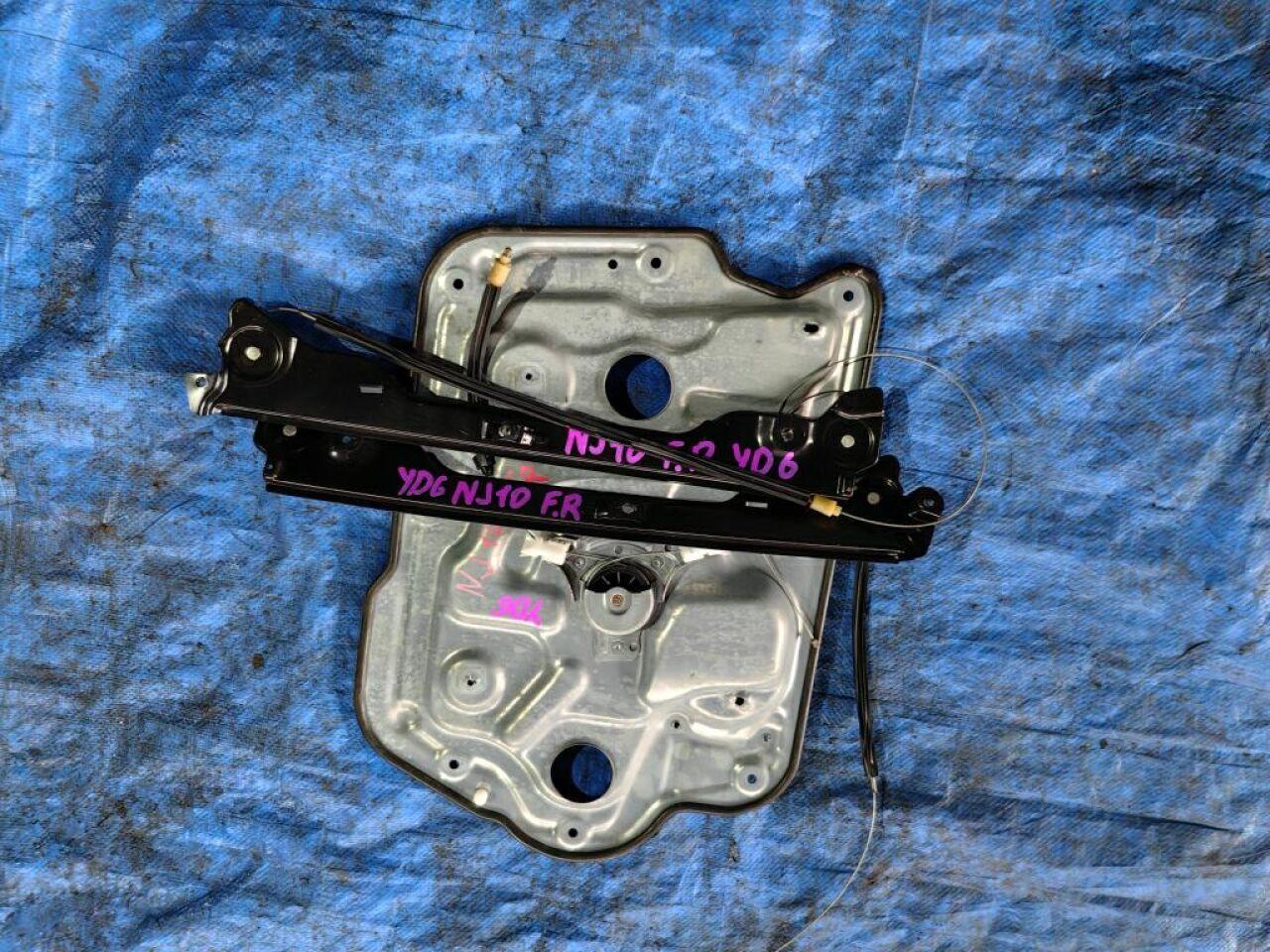 Стеклоподъемник правый передний NISSAN DUALIS NJ10 80770JD000 1 ракурс Стеклоподъемник правый передний NISSAN DUALIS NJ10 80770JD000 1 ракурс