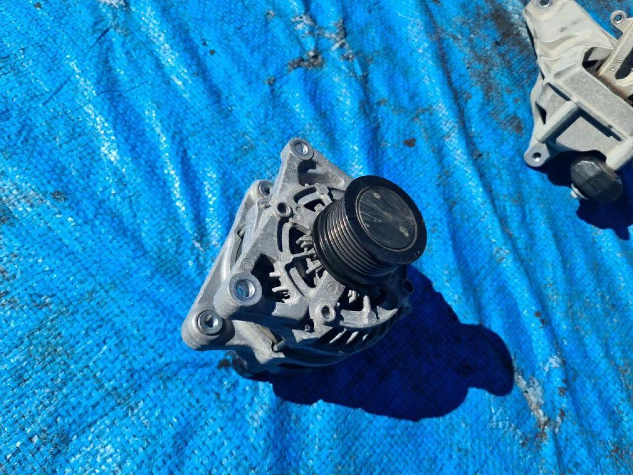 Генератор HONDA CIVIC FK7 L15C T 3 ракурс Генератор HONDA CIVIC FK7 L15C T 3 ракурс