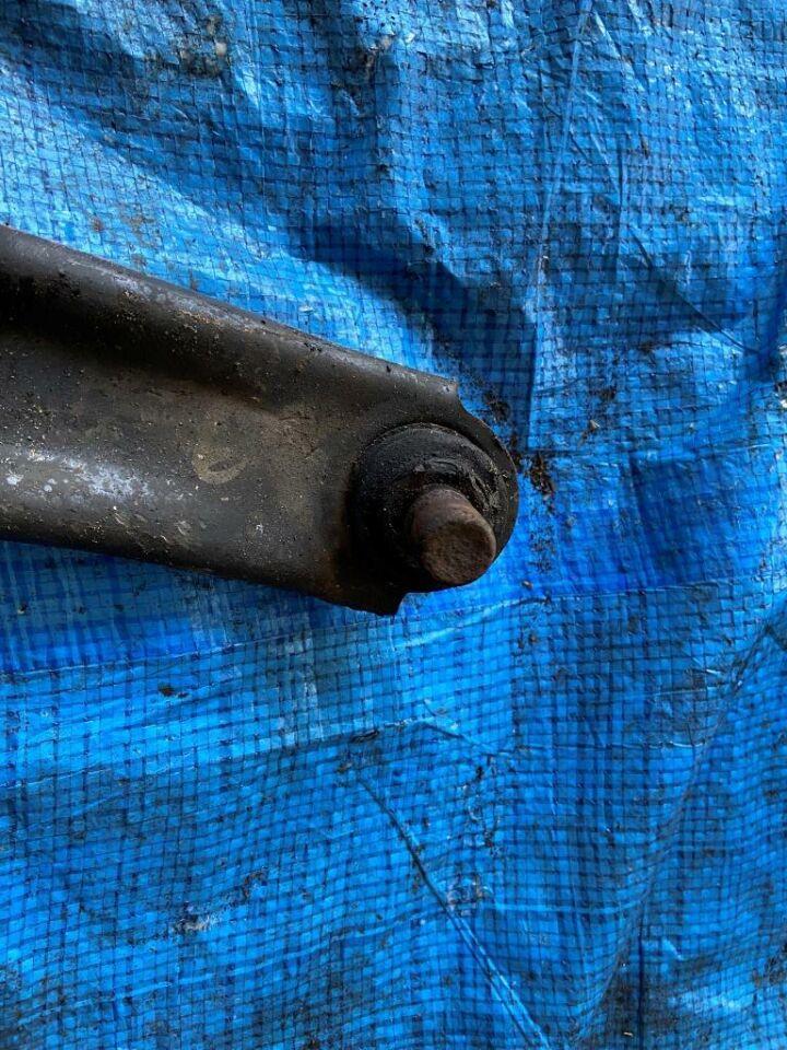 Рычаг правый передний нижний NISSAN DUALIS NJ10 MR20 3 ракурс