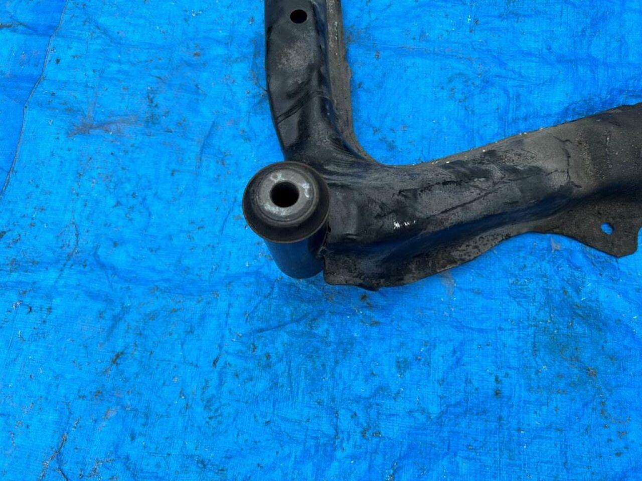 Балка под двс NISSAN DUALIS KNJ10 MR20DE 3 ракурс