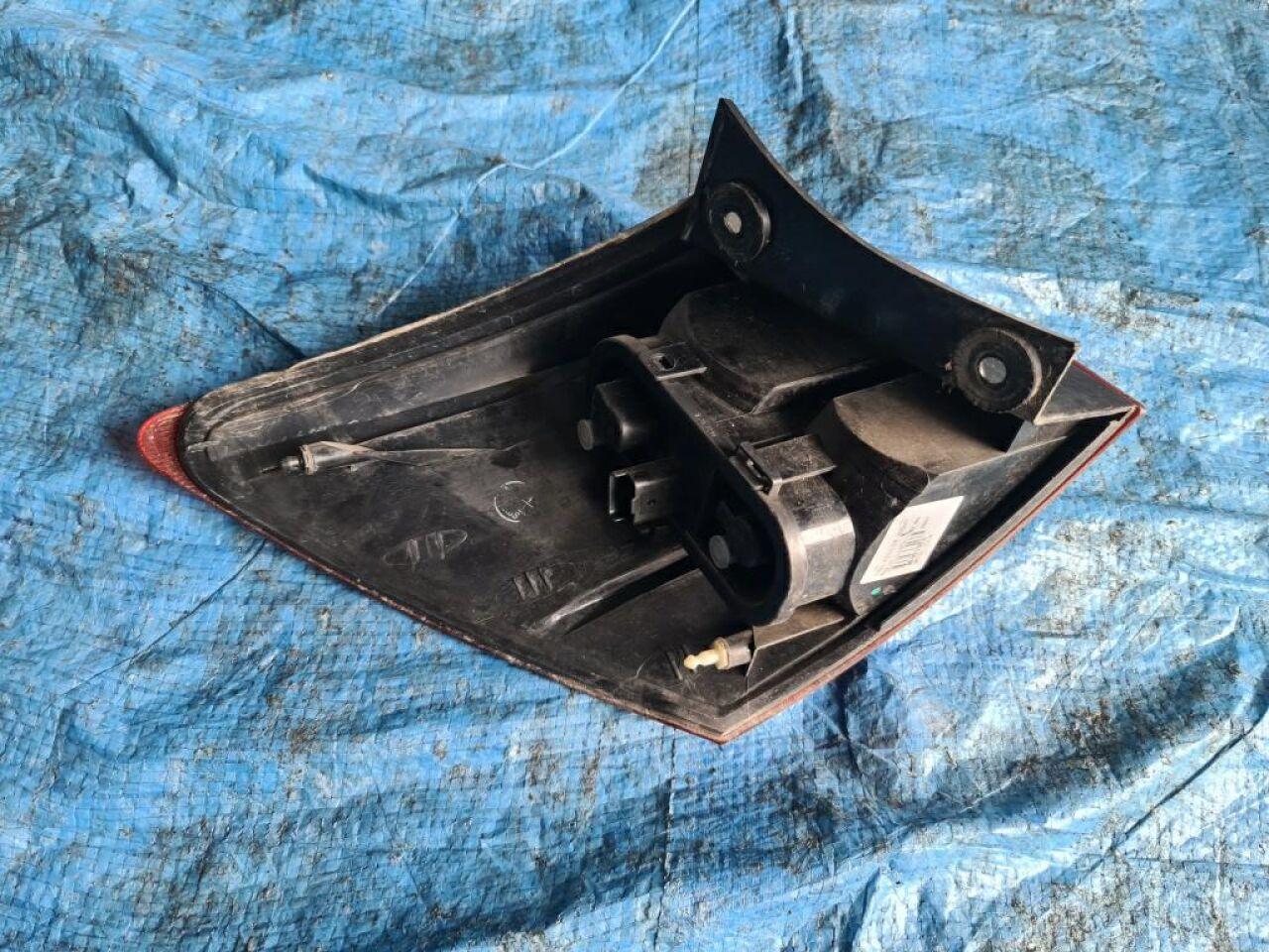 Стоп-сигнал правый NISSAN DUALIS KJ10 5090 3 ракурс