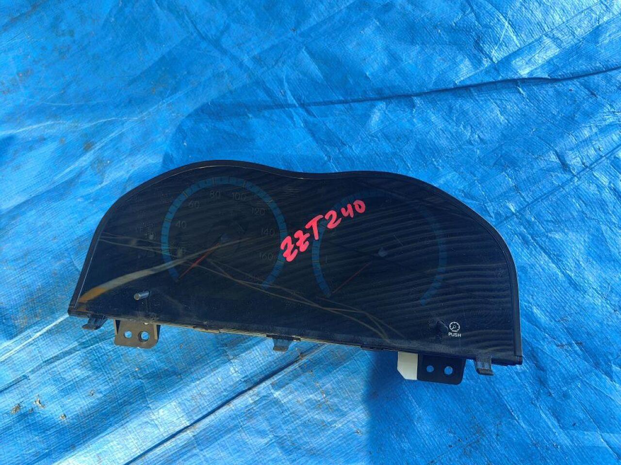 Спидометр TOYOTA PREMIO ZZT240 1ZZ 83800-20830 1 ракурс