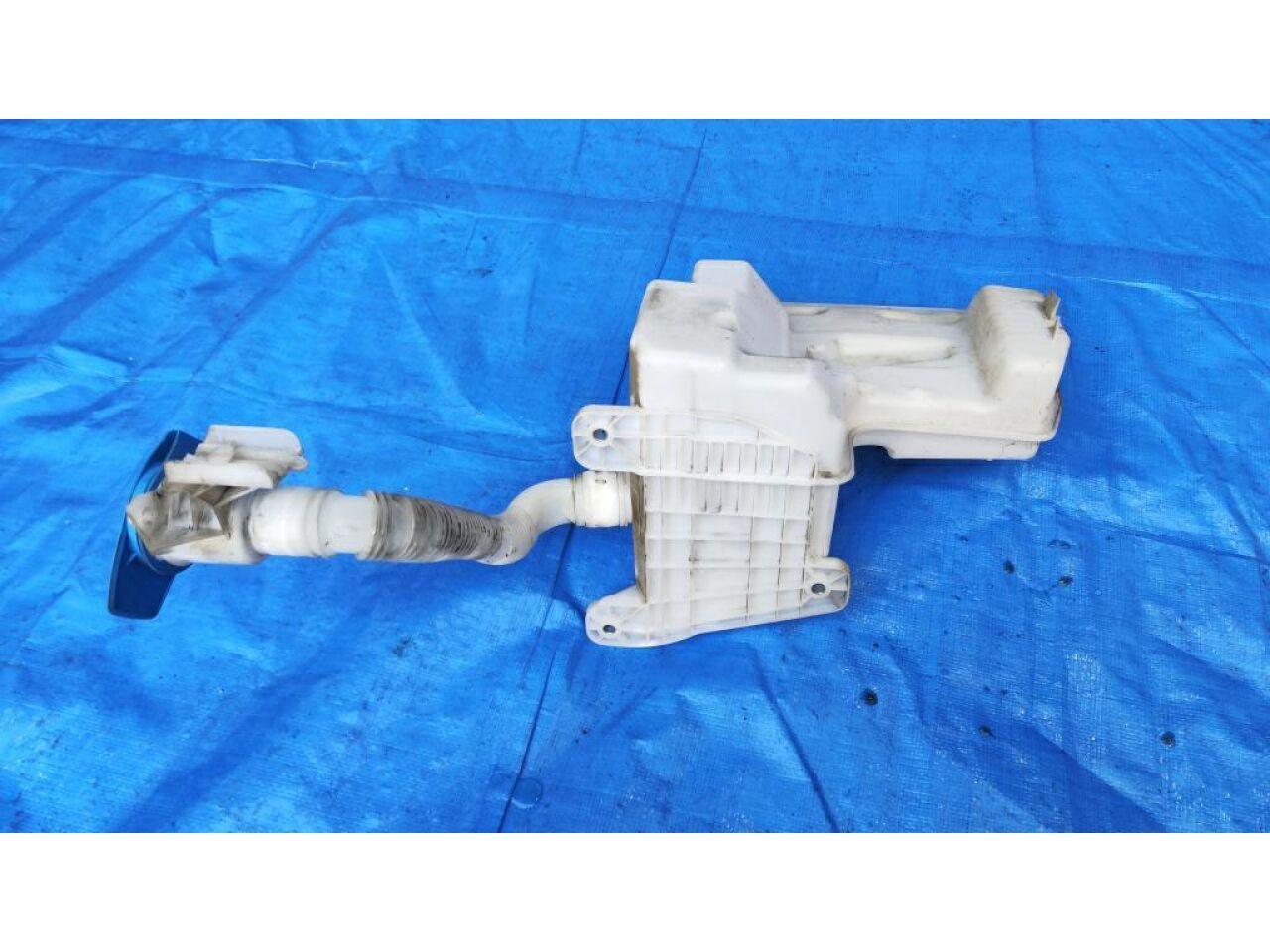 Бачок стеклоомывателя AUDI A3 8V 5Q0955499Q 1 ракурс