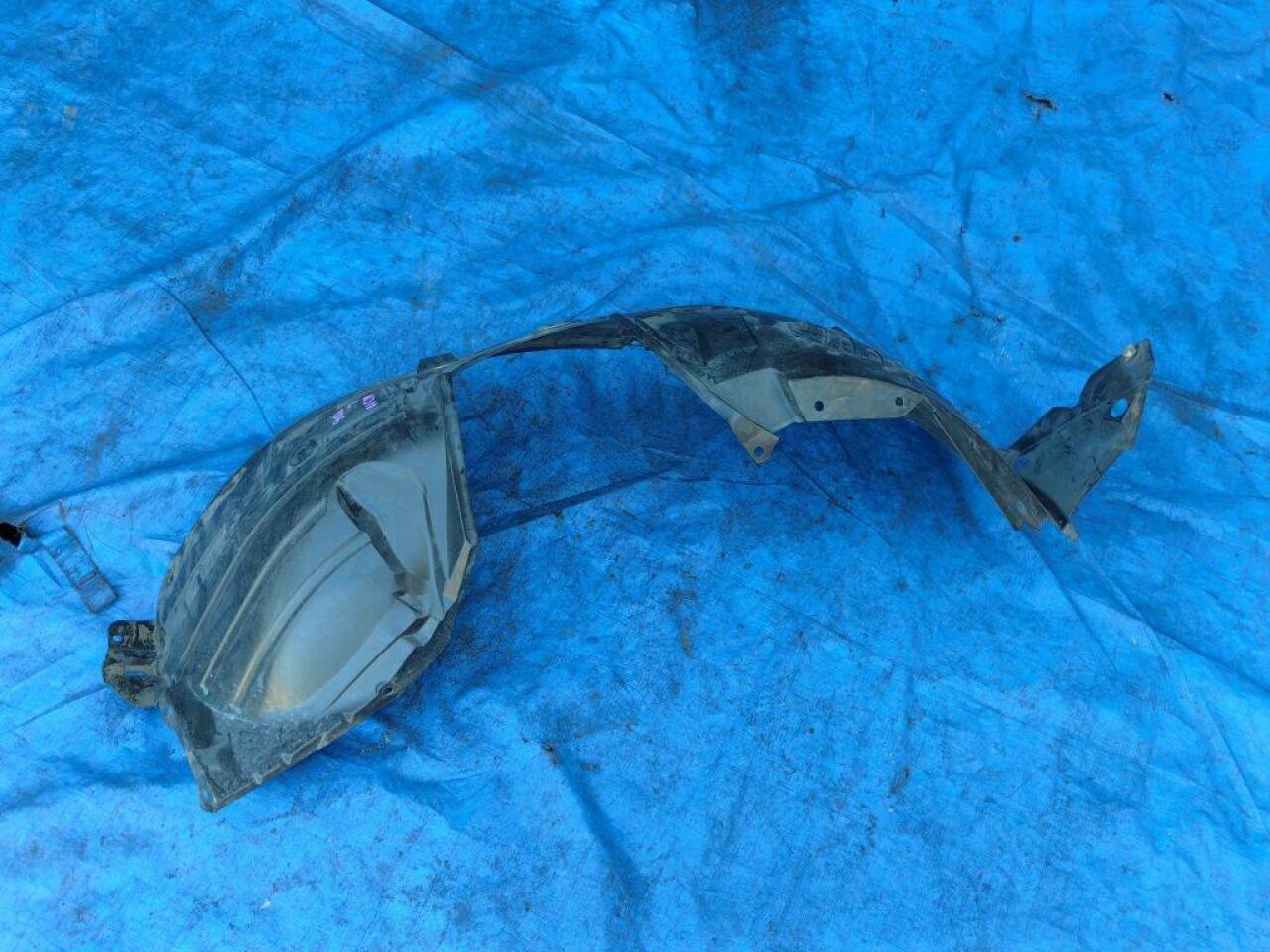 Подкрылок левый передний NISSAN DUALIS NJ10 63843JD00A 1 ракурс Подкрылок левый передний NISSAN DUALIS NJ10 63843JD00A 1 ракурс