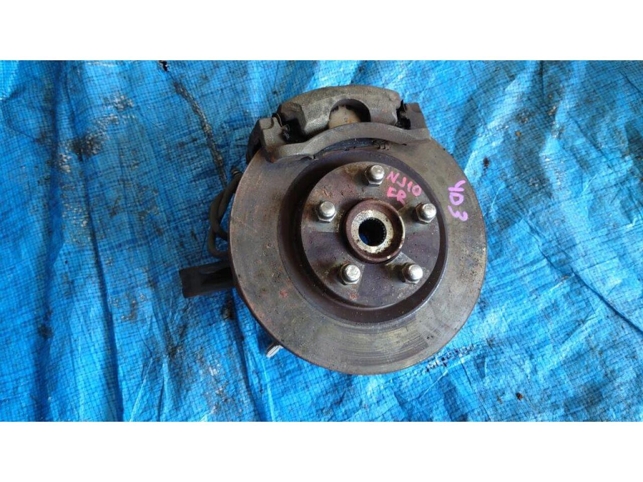 Ступица правая передняя NISSAN DUALIS NJ10 MR20 1 ракурс