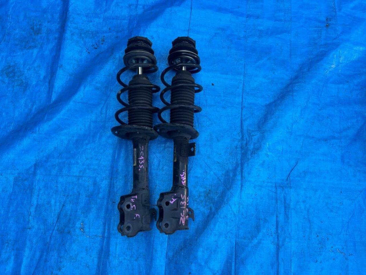Стойка передняя SUZUKI SWIFT ZC13S K10C PARA 1 ракурс