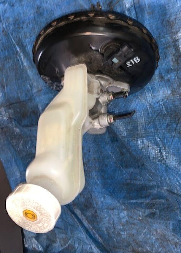 Главный тормозной цилиндр NISSAN DAYZ ROOX B21A, B21W 3B20 - 1 ракурс