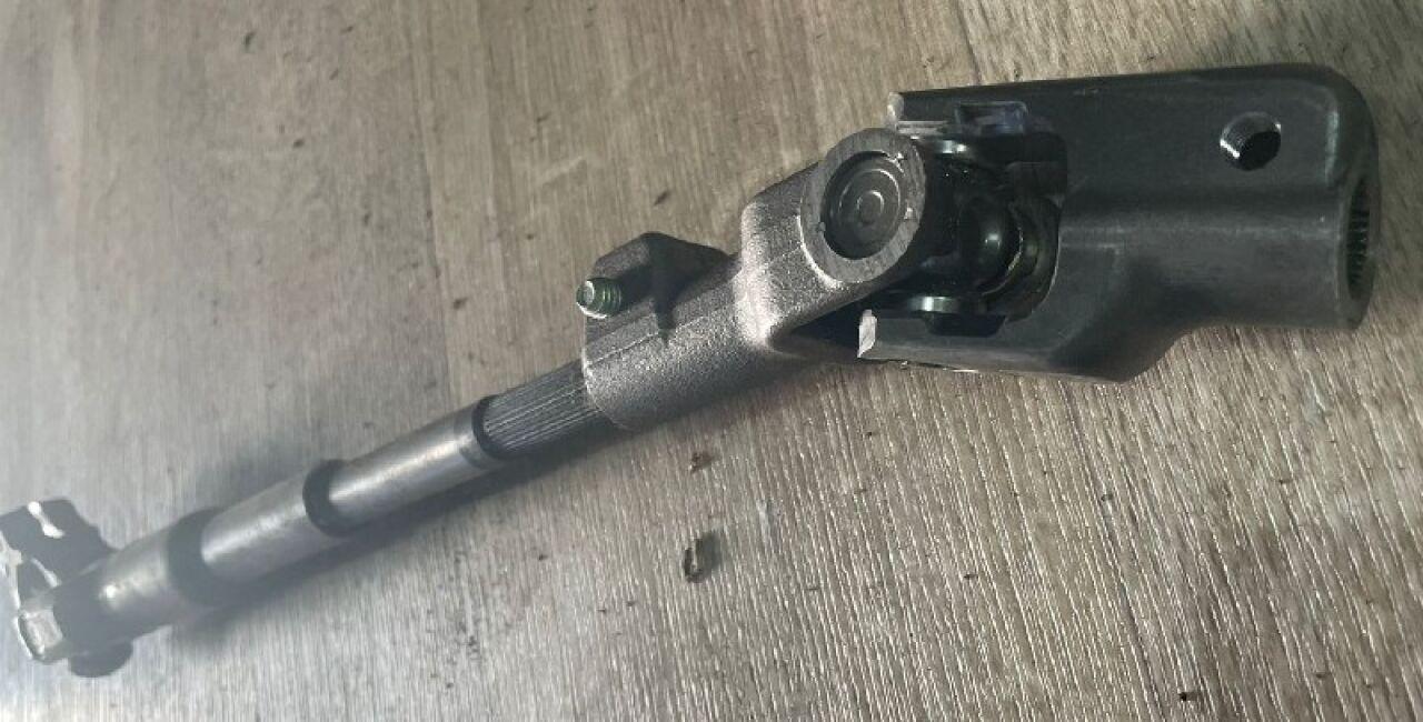 Рулевой карданчик DAIHATSU MOVE LA150S - 2 ракурс