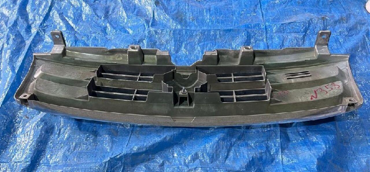 Решетка радиатора DAIHATSU ATRAI 7 S231G, S221G, S220G, S230G K3VE - 2 ракурс