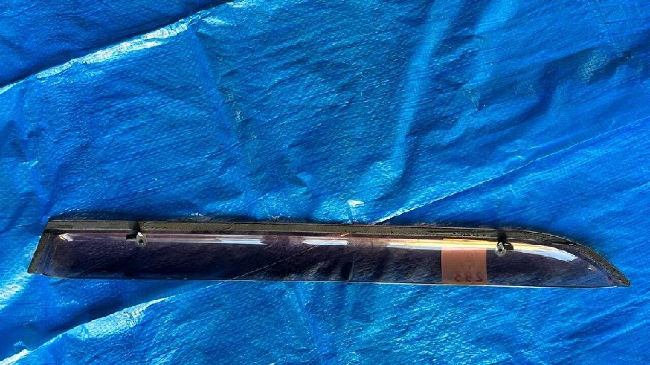 Ветровик правый задний DAIHATSU ATRAI 7 S231G, S221G, S220G, S230G - 2 ракурс