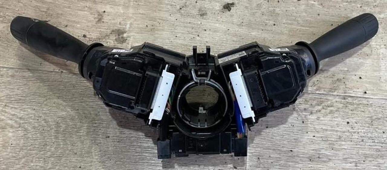 Гитара DAIHATSU MOVE LA150S, LA160S - 4 ракурс