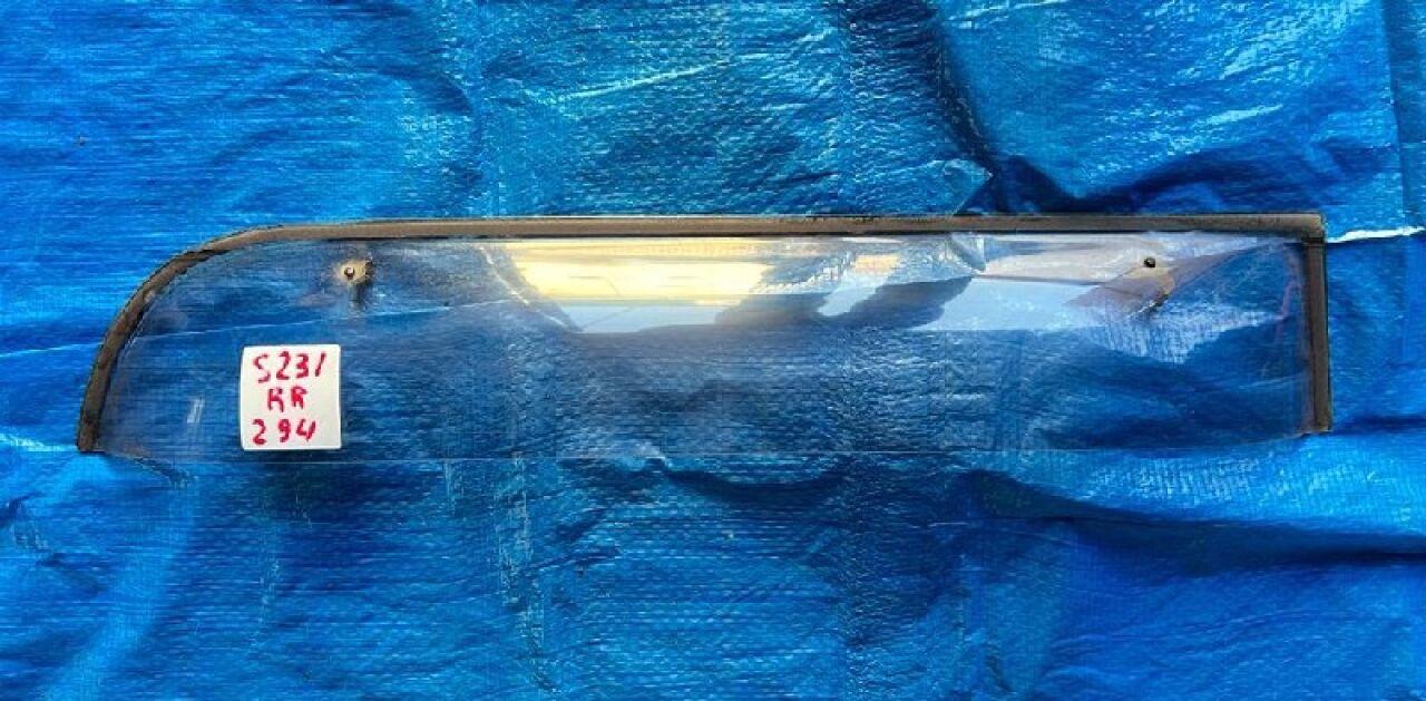 Ветровик правый задний DAIHATSU ATRAI 7 S231G, S221G, S220G, S230G - 1 ракурс