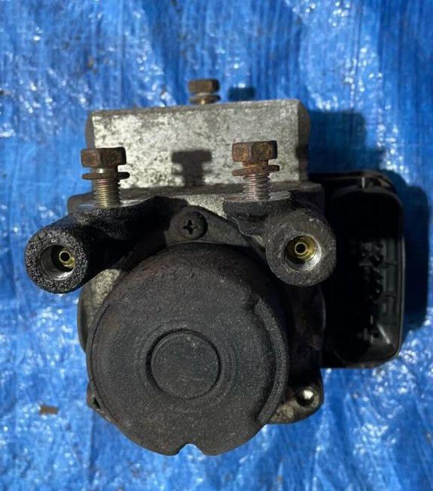 Блок abs DAIHATSU ATRAI 7 S231G, S221G, S220G, S230G K3-VE - 3 ракурс