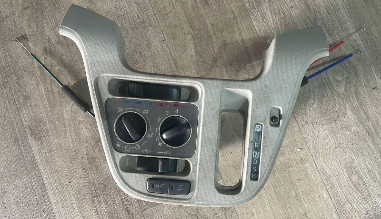 Климат-контроль DAIHATSU MOVE LA150S, LA160S - 1 ракурс