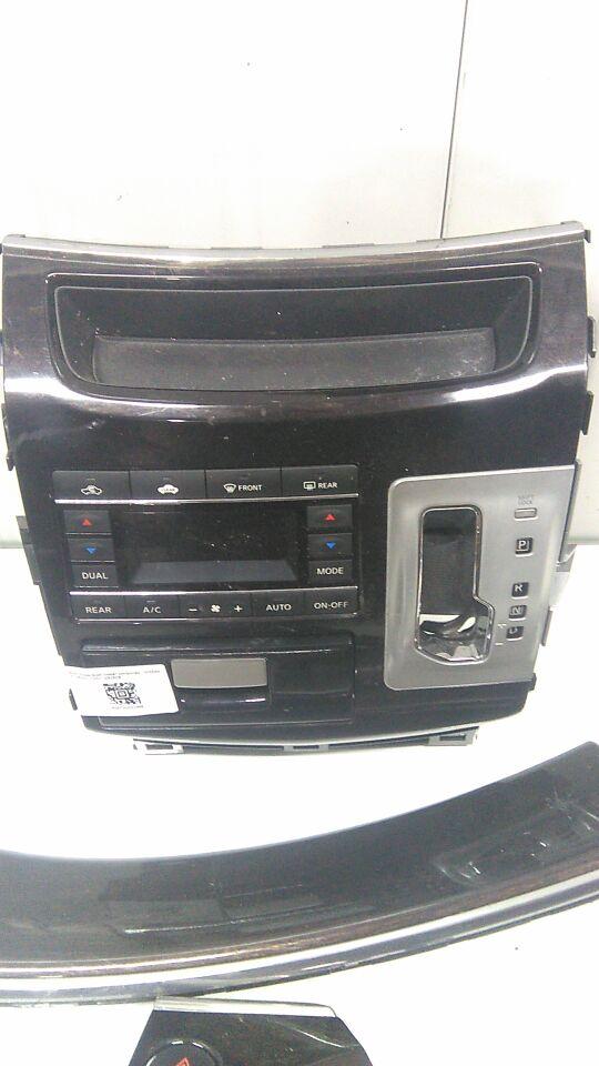 Климат-контроль NISSAN ELGRAND TE52 QR25DE 2 ракурс