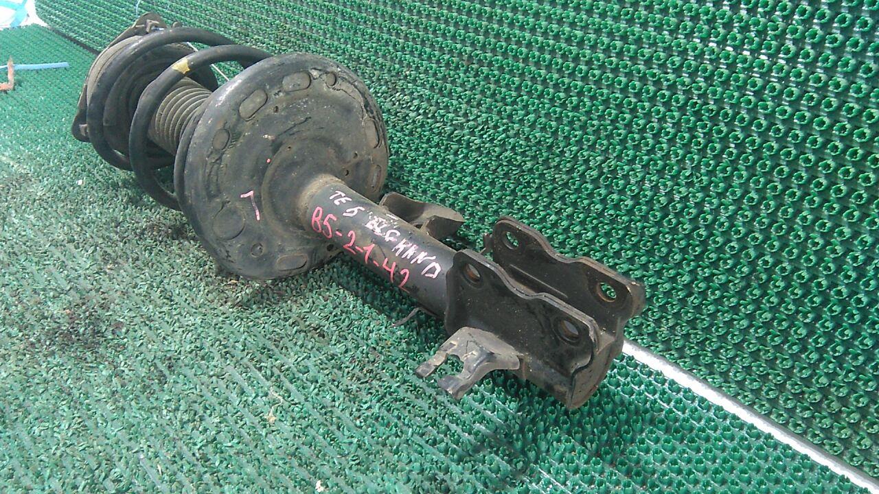 Стойка левая передняя NISSAN ELGRAND TE52 QR25DE 4 ракурс