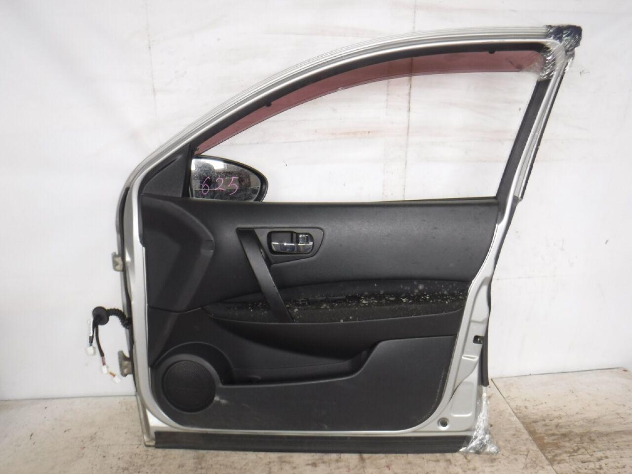 Зеркало правое переднее NISSAN DUALIS J10 MR20DE 2 ракурс