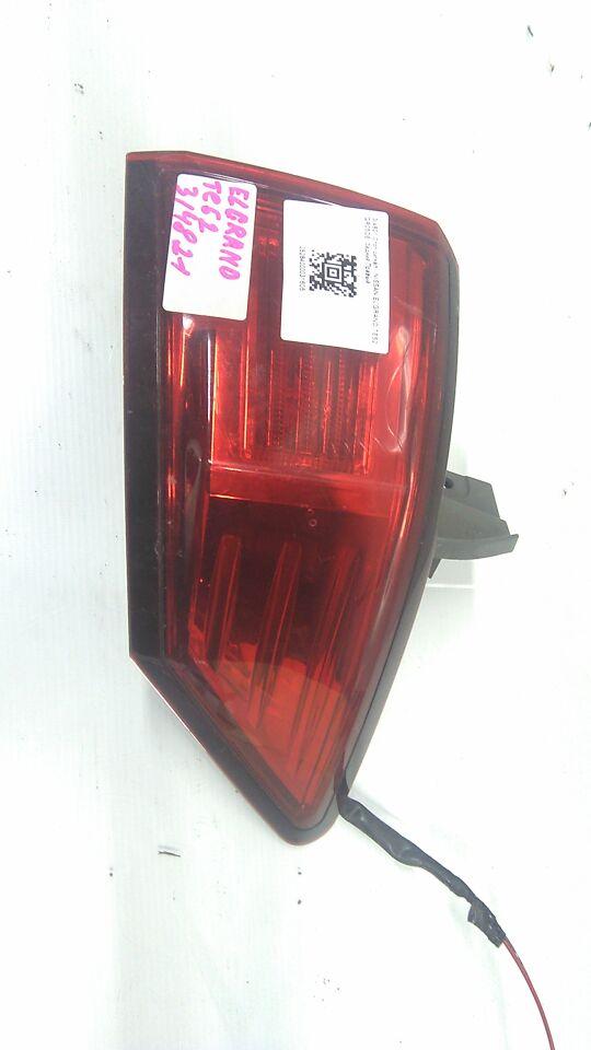 Стоп-сигнал правый задний NISSAN ELGRAND TE52 QR25DE P8503 1 ракурс