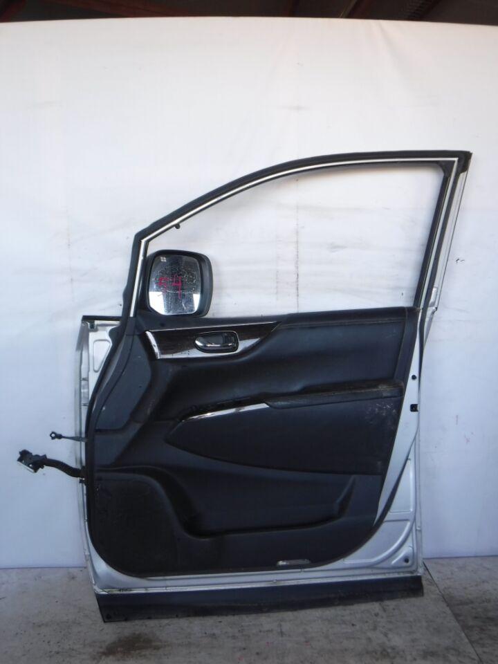 Зеркало правое переднее NISSAN ELGRAND TE52 QR25DE 2 ракурс