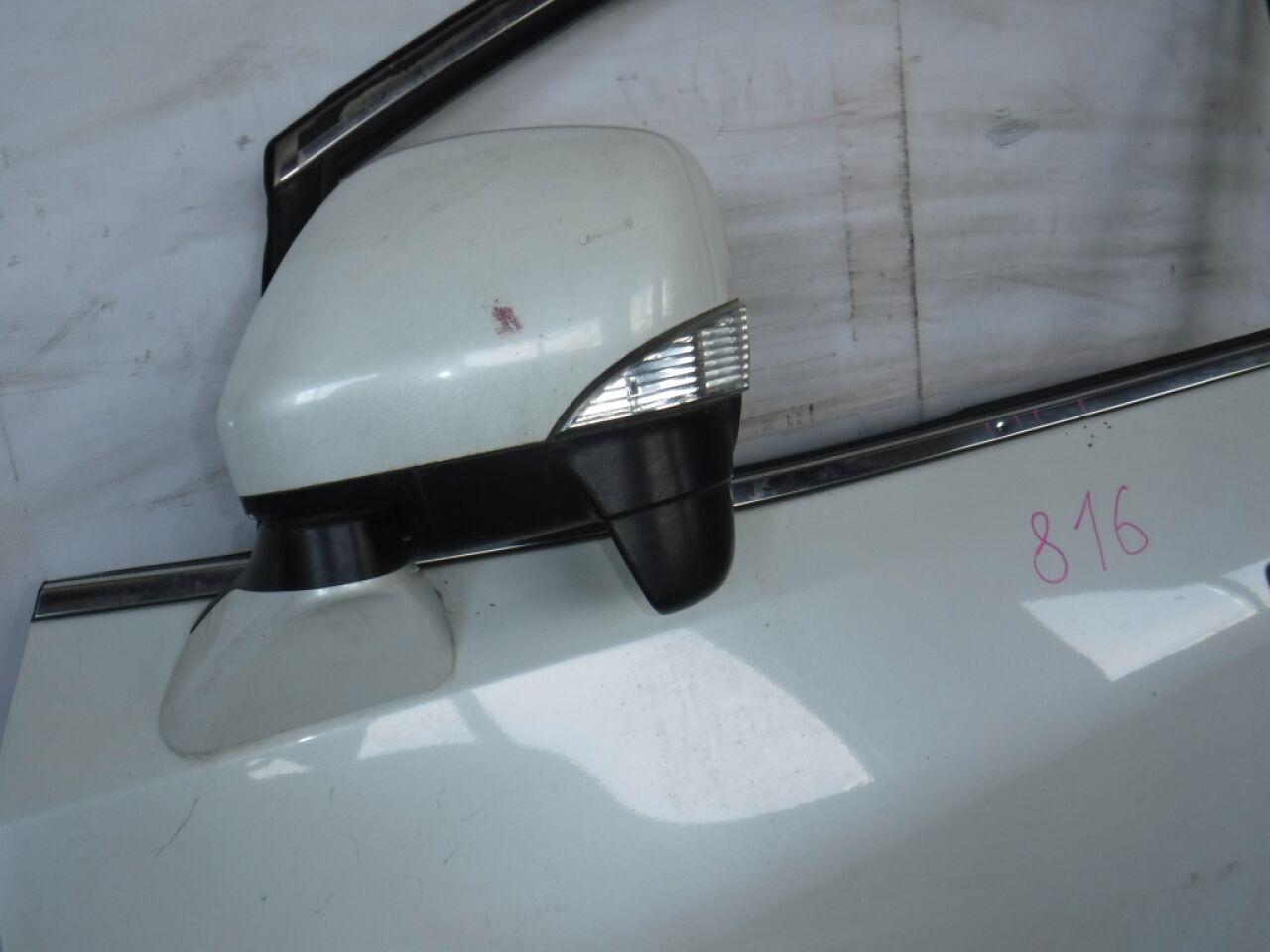 Зеркало левое переднее NISSAN ELGRAND TE52 QR25DE 2 ракурс