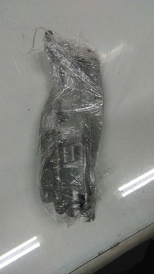 Петля капота NISSAN ELGRAND TE52 QR25DE 2 ракурс