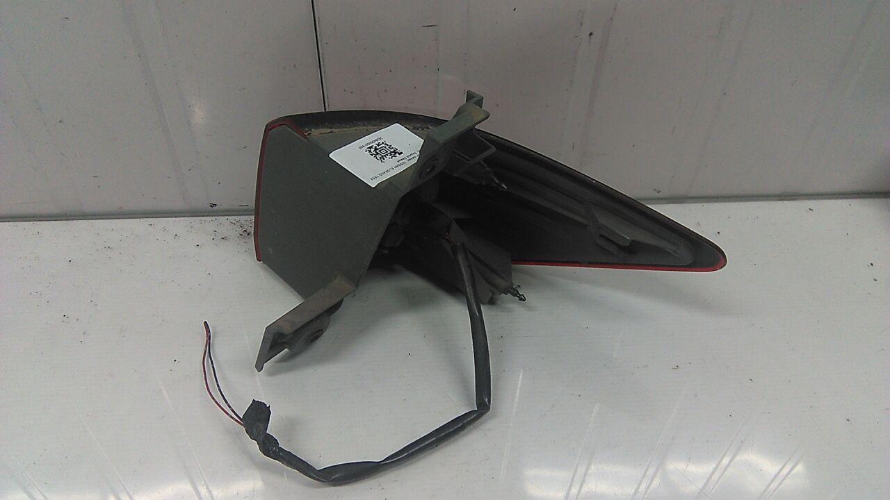 Стоп-сигнал левый задний NISSAN ELGRAND TE52 QR25DE P8530 2 ракурс