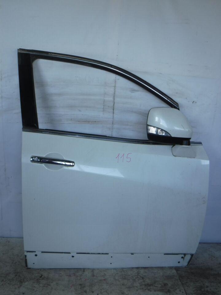 Зеркало правое переднее NISSAN ELGRAND TE52 QR25DE 1 ракурс